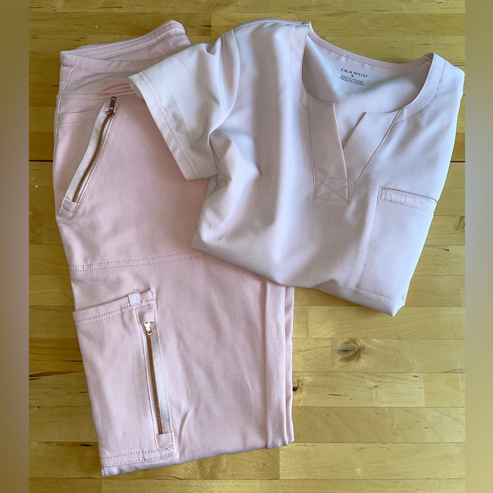 Jaanuu Women's Light Pink Jogger Set Scrubs